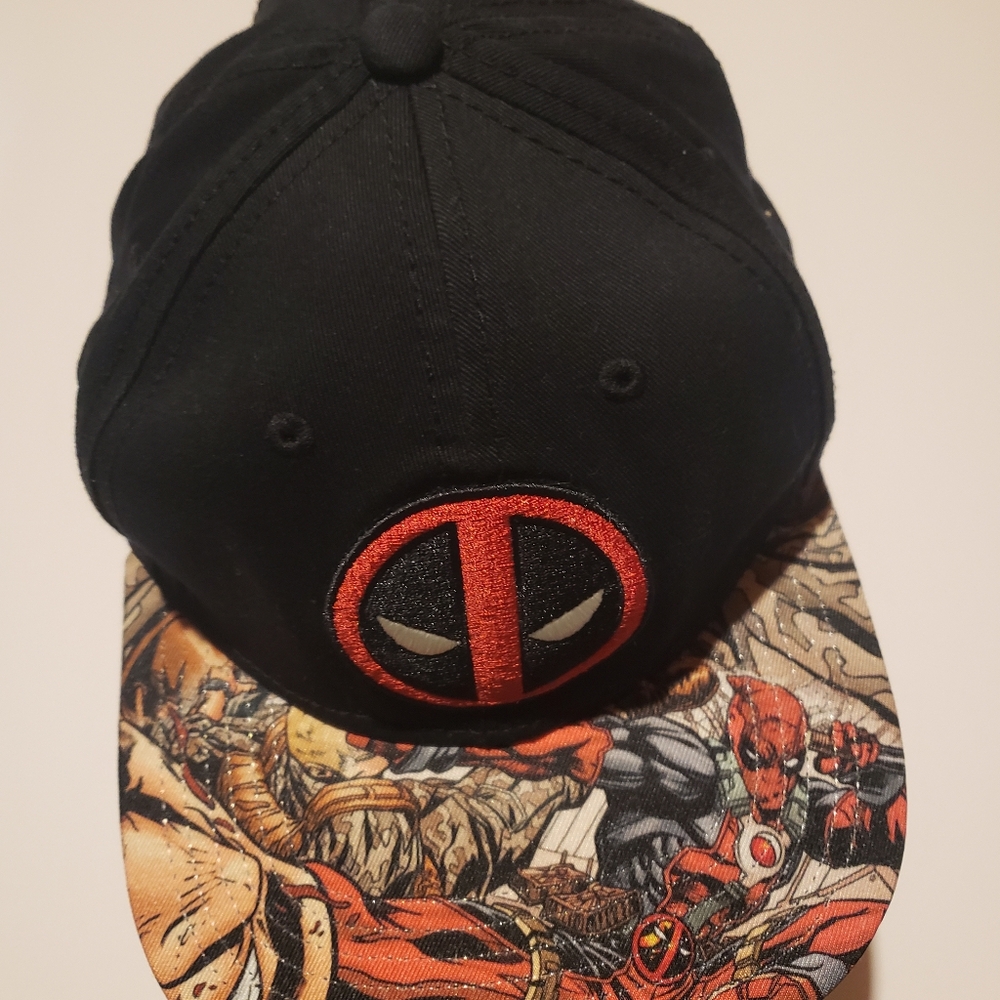 Black Marvel Deadpool hat size OSFA